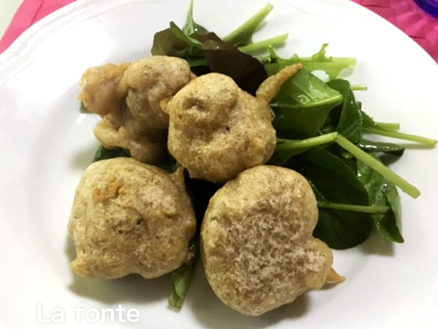 アンティパスト　シャット（蕎麦粉のチーズフリット）